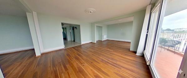 APPARTEMENT T6 A VENDRE BREST KERBONNE - PLEINE VUE MER - 4 Chambres - 176 m² - ASCENSEUR - PARKING