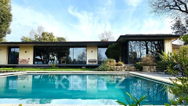 -VILLARS- Propriété contemporaine d’exception avec vue dans le Luberon