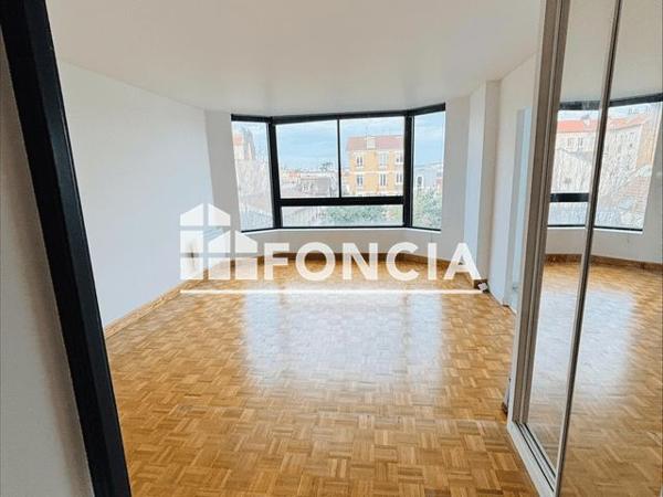 Location Appartement 2 pièces 44.46 m² - 46 RUE MEDERIC La Garenne Colombes 92250