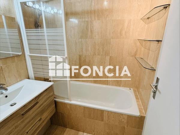 Location Appartement 2 pièces 44.46 m² - 46 RUE MEDERIC La Garenne Colombes 92250