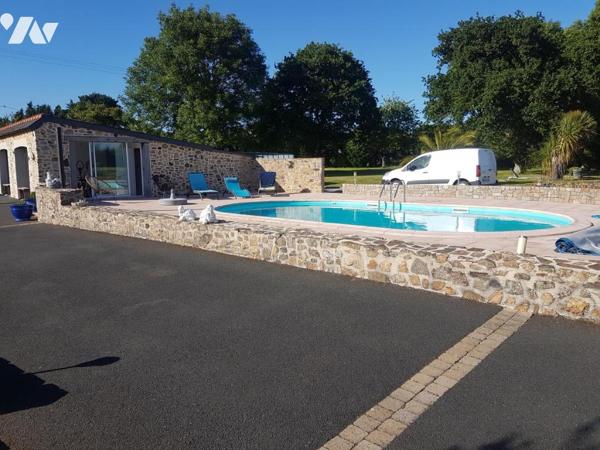 Propriété rénovée avec piscine