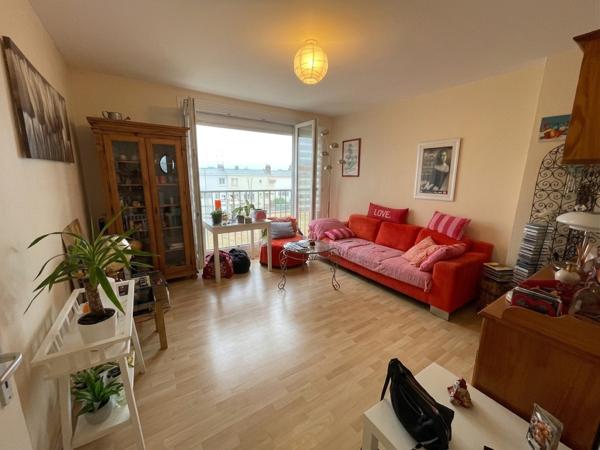 A LOUER APPARTEMENT TYPE 3 67.60 M2 QUARTIER LE GUELMEUR