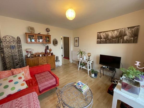 A LOUER APPARTEMENT TYPE 3 67.60 M2 QUARTIER LE GUELMEUR
