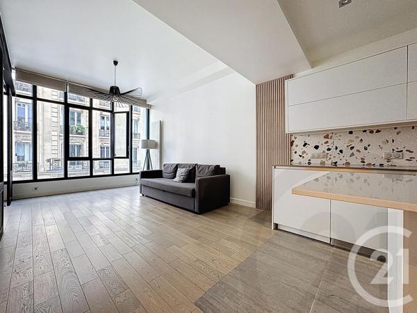 Appartement à vendre  3 pièces - 65 m2 PARIS - 75018