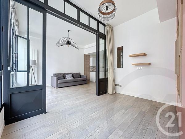 Appartement à vendre  3 pièces - 65 m2 PARIS - 75018