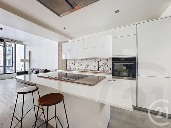 Appartement à vendre  3 pièces - 65 m2 PARIS - 75018