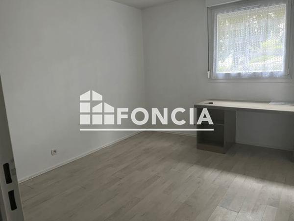 Location Studio 18.16 m² - 2 AVENUE DU BOIS Cergy 95000