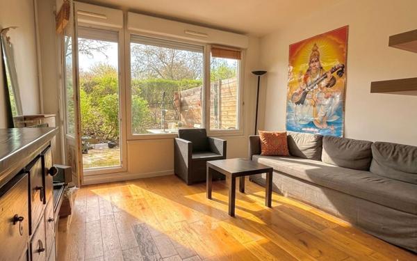 Appartement à vendre    1 pièce • 35 m2 Chilly-Mazarin