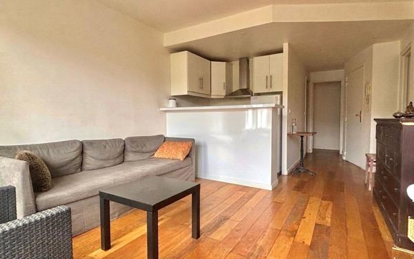 Appartement à vendre    1 pièce • 35 m2 Chilly-Mazarin