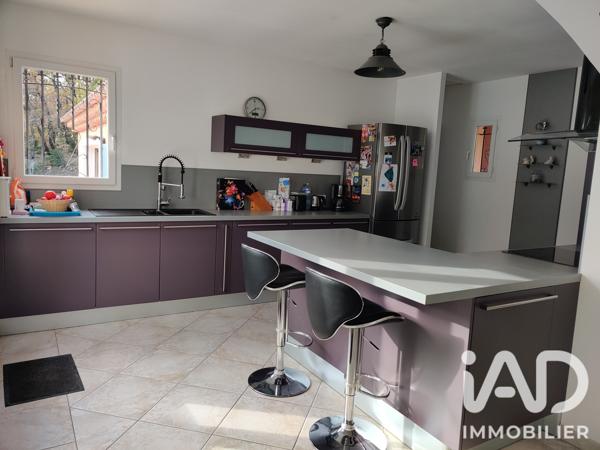Maison à vendre 7 pièces 173 m² Tourves