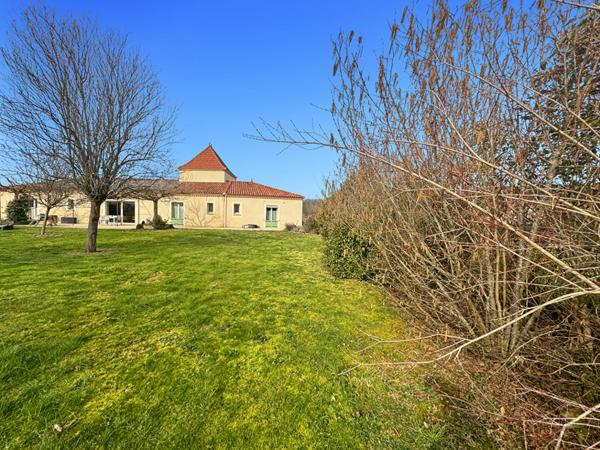 Belle Contemporaine Familial avec Vue Campagne Lotois