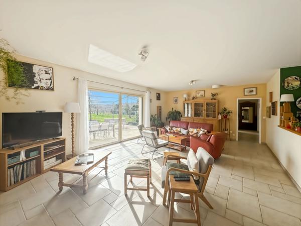 Belle Contemporaine Familial avec Vue Campagne Lotois