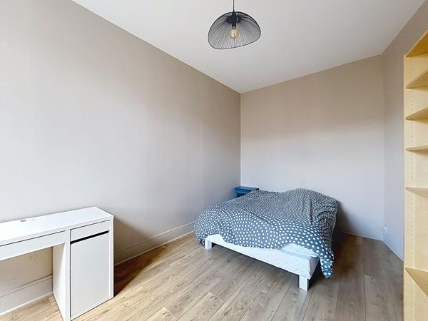 Exclusivité NESTENN : VASTE APPARTEMENT DE CARACTÈRE DE 114 M² EN PLEIN CENTRE-VILLE