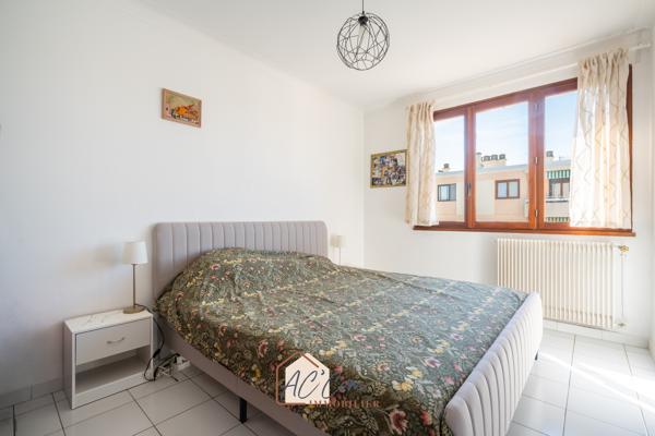 SAINT-JULIEN – APPARTEMENT T3/4 DE 76.82 M² – BALCON – 2/3 CHAMBRES