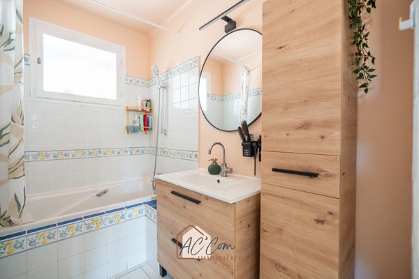 SAINT-JULIEN – APPARTEMENT T3/4 DE 76.82 M² – BALCON – 2/3 CHAMBRES