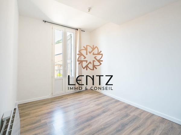 Appartement T2/T3 rénové avec balcon – Centre-ville de Digne-les-Bains
