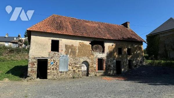 Ancienne maison d'habitation à rénover. 