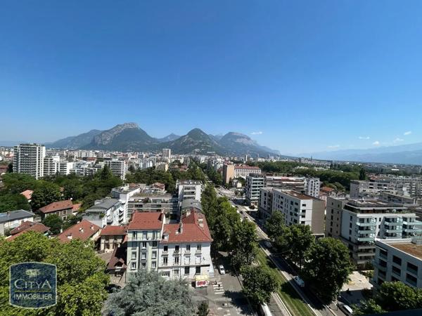 Appartement à louer 4 pièces 74.93m² Grenoble (38100)