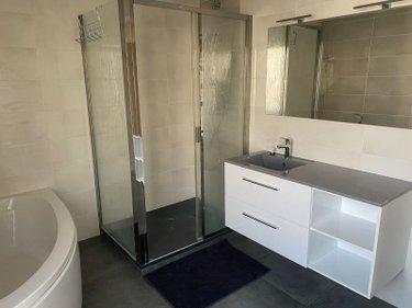 Appartement rénové à vendre à Mauriac dans le Cantal (15200), ref : 15060/1249