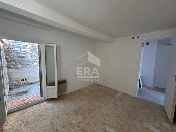 A VENDRE - ARLES SUR TECH - Maison de village  avec terrasse et garage