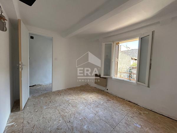 A VENDRE - ARLES SUR TECH - Maison de village  avec terrasse et garage