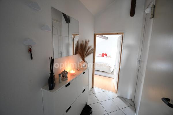 IMMEUBLE COMPLET - 3 APPARTEMENTS - PLACES PARKING