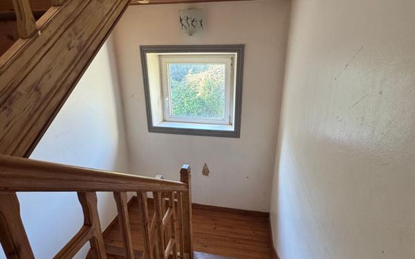 Maison à vendre    5 pièces •  Lesneven