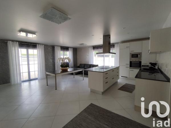 Maison à vendre 6 pièces 162 m² Saint-Ouen