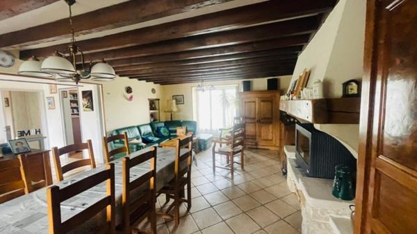 Maison de charme 180 m² avec piscine et 260 m² de dépendances – Potentiel gîtes – Proche Nevers la Charité-sur-Loire et Pougues-les-Eaux