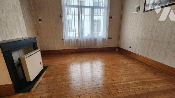 ROSENDAEL CENTRE

Immeuble de rapport comprenant 3 appartements de type F2 :

Au RDC :  Ent...