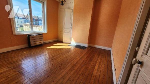 ROSENDAEL CENTRE

Immeuble de rapport comprenant 3 appartements de type F2 :

Au RDC :  Ent...