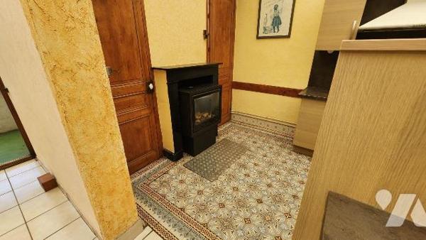 ROSENDAEL CENTRE

Immeuble de rapport comprenant 3 appartements de type F2 :

Au RDC :  Ent...