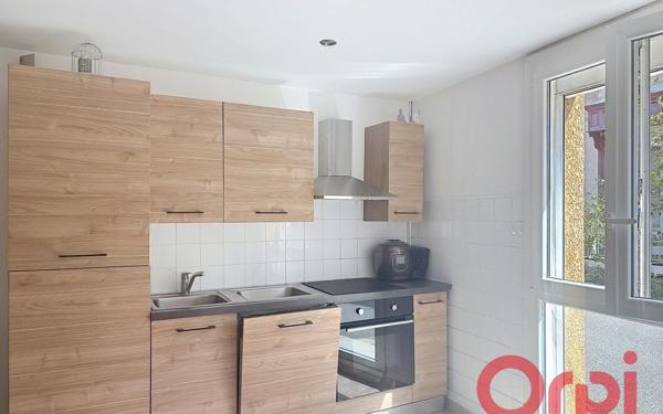 Maison à vendre    3 pièces •  Junas