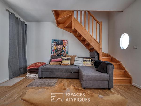 Maison de caractère avec piscine, dépendance et grand terrain