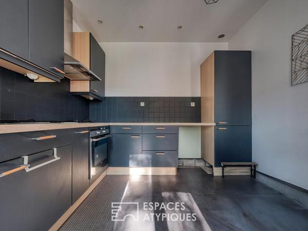 Maison de caractère avec piscine, dépendance et grand terrain