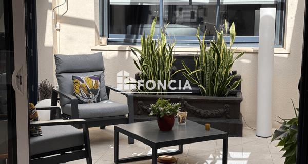 À vendre Maison 5 pièces 164 m² - Niort 79000