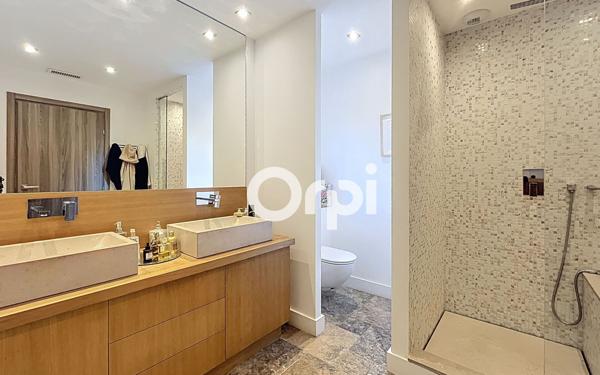 Maison à vendre    4 pièces •  Sainte-Maxime