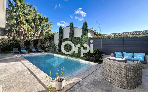 Maison à vendre    4 pièces •  Sainte-Maxime