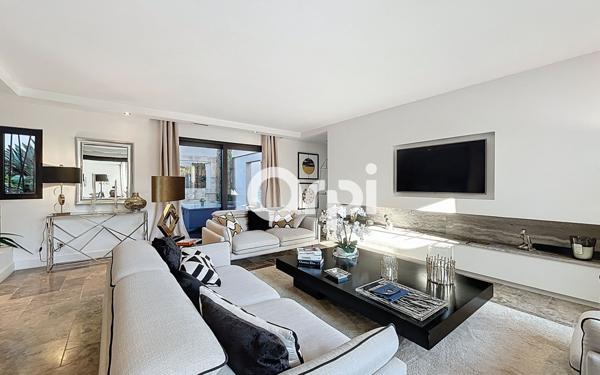 Maison à vendre    4 pièces •  Sainte-Maxime