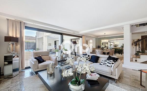 Maison à vendre    4 pièces •  Sainte-Maxime