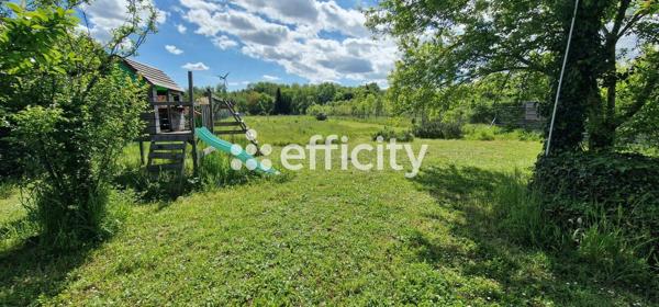 Maison
         7 pièces
        - 166 m²