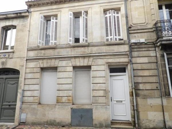 BORDEAUX ST GENEST  IMMEUBLE A VENDRE