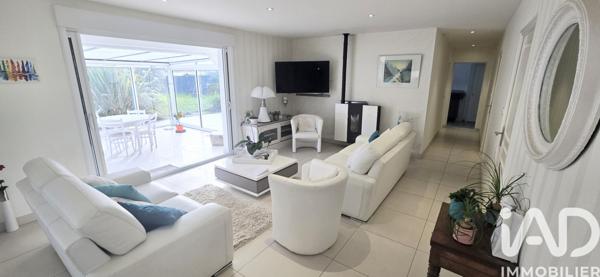 Maison à vendre 7 pièces 179 m² Saint-Denis-en-Val