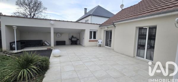 Maison à vendre 7 pièces 179 m² Saint-Denis-en-Val