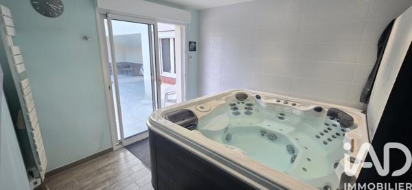 Maison à vendre 7 pièces 179 m² Saint-Denis-en-Val