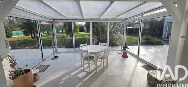 Maison à vendre 7 pièces 179 m² Saint-Denis-en-Val