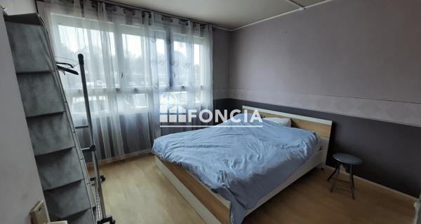 À vendre Appartement 4 pièces 76 m² - Saint-étienne-du-rouvray 76800