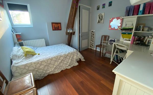 Appartement à vendre    6 pièces • 156,79 m2 Sainte-Foy-lès-Lyon