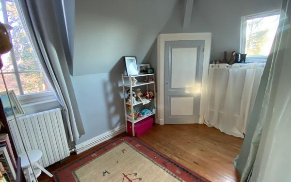 Appartement à vendre    6 pièces • 156,79 m2 Sainte-Foy-lès-Lyon