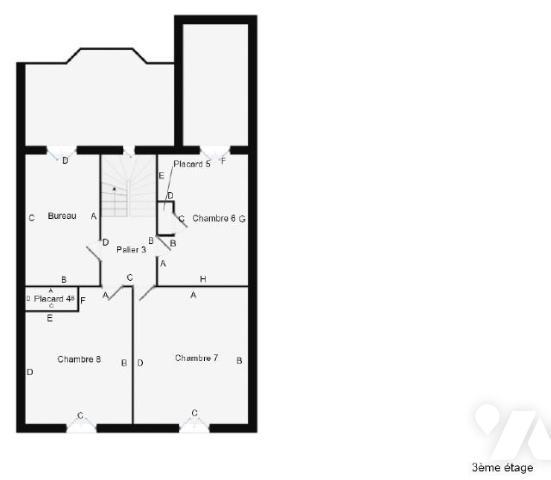 CHERBOURG CENTRE: maison de ville de 248m² avec cour